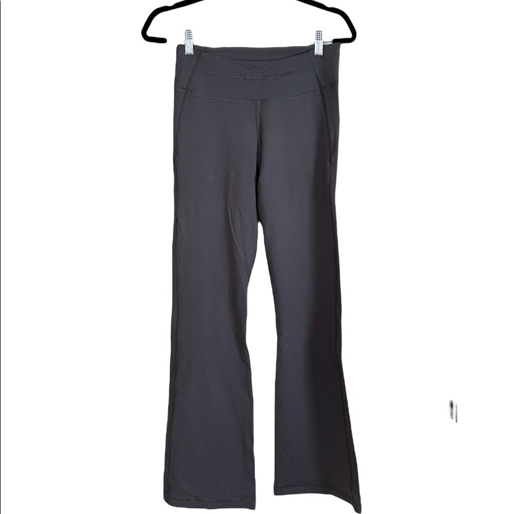 Never worn yoga smoga flair leggings